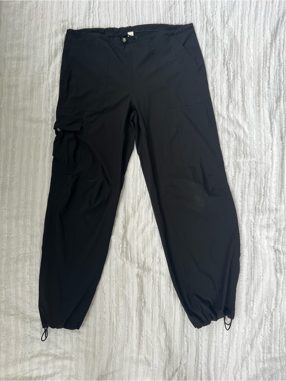 ALO Yoga Black Women's Cargo Track Joggers